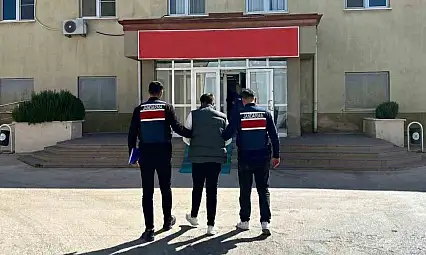 Gaziantep'te 11'er yıl hapis cezasıyla aranan 3 şahsı jandarma yakaladı