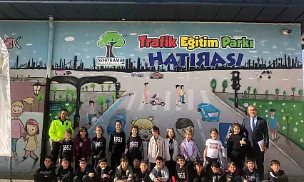 GKV'li minikler trafik kurallarını öğreniyor