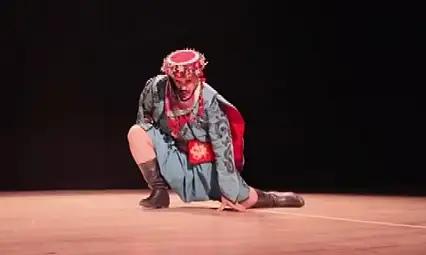 Gösteri sırasında ters hareket yapan dansçının çapraz bağları koptu