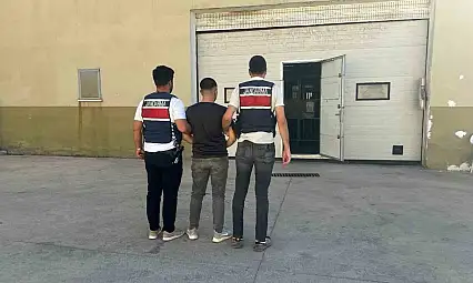 Kesinleşmiş hapis cezasıyla aranan 2 şahıs yakalandı