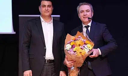 Şehitkamil'den 'Ölümsüz Fikirleriyle, Atatürk' konferansı