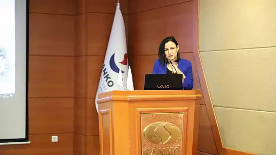 'Geçmişten Günümüze Hemşirelikte Değerler III' sempozyumu