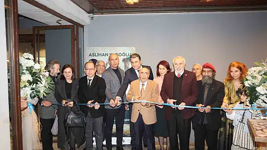 'Yol' Resim Sergisi sanatserverle ile buluştu