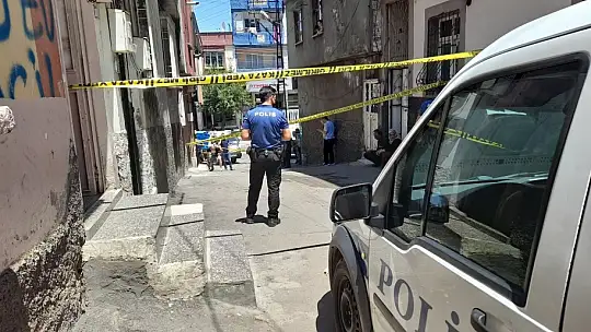 12 yaşındaki Elif maganda kurşunlarının hedefi oldu