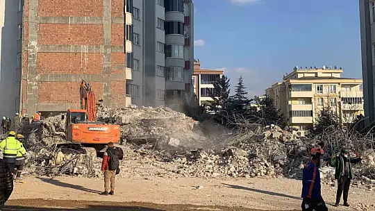 134 kişinin öldüğü Ayşe-Mehmet Polat sitesi ile ilgili şok iddianame: Zemin etüdü yapılmamış