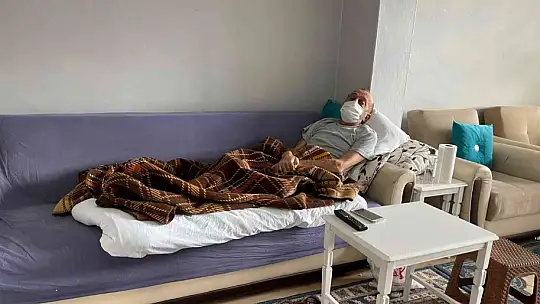14 aydır karantinada, yaptırdığı 78 Covid-19 testi de pozitif çıktı