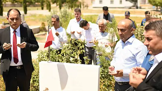 15 Temmuz 8. Yılı Programı Araban'da Şehitlik ziyareti ile başladı