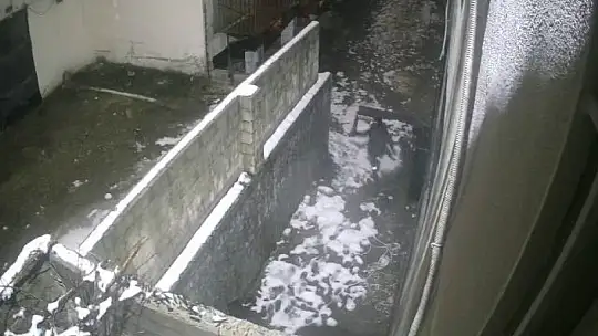 18 kişiye mezar olan Gölgeler apartmanının yıkılma anı kamerada