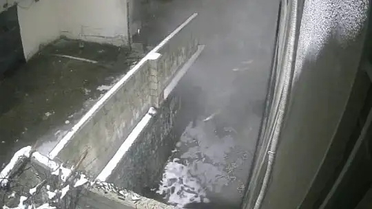 18 kişiye mezar olan Gölgeler apartmanının yıkılma anı kamerada