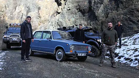 1976 model 'Murat 124' ile yaptığına inanamayacaksınız