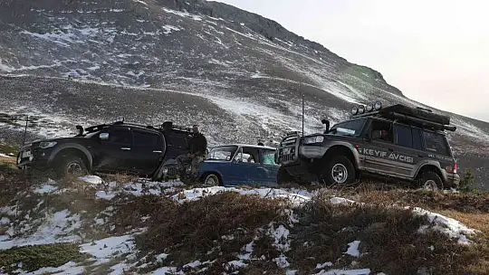 1976 model 'Murat 124' ile yaptığına inanamayacaksınız