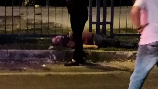 2 araç çarpıştı: 3 yaralı