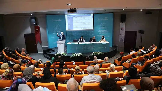 2. Uluslararası Aile Sempozyumu Oturumlarla devam ediyor