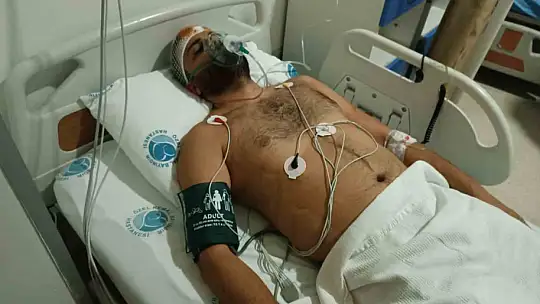 20 kişiyle hastaneyi basıp doktor ve görevlileri darp ettiler