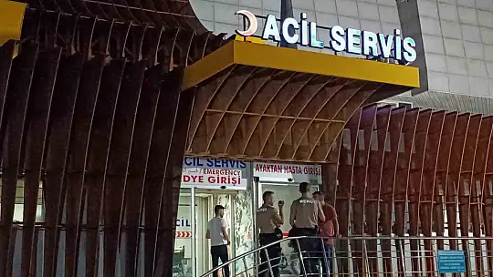20 kişiyle hastaneyi basıp doktor ve görevlileri darp ettiler