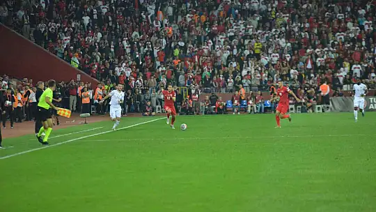 2024 Avrupa Şampiyonası Elemeleri: Türkiye: 1 - Ermenistan: 1 (Maç sonucu)