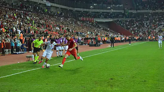 2024 Avrupa Şampiyonası Elemeleri: Türkiye: 1 - Ermenistan: 1 (Maç sonucu)