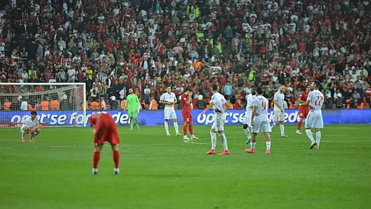 2024 Avrupa Şampiyonası Elemeleri: Türkiye: 1 - Ermenistan: 1 (Maç sonucu)