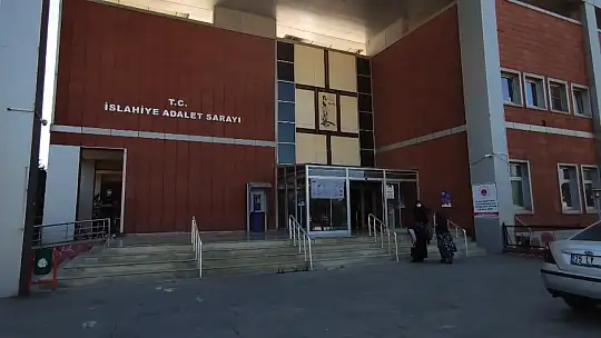 225 adet tarihi eseri satmaya çalışırken yakalandılar