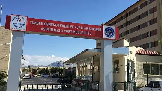 25 askerin Covid-19 testi pozitif çıktı.