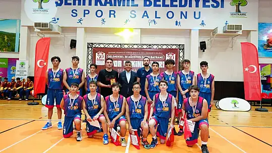 30 Ağustos Zafer Bayramı, binlerce sporcuyu buluşturdu