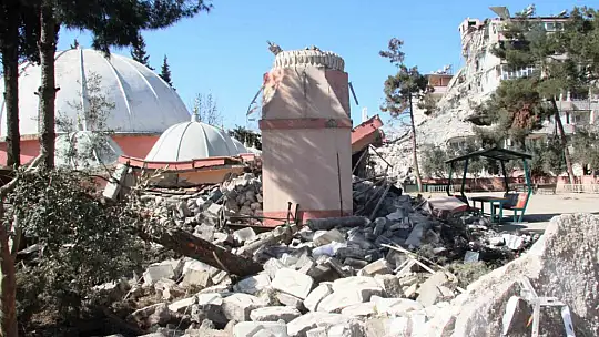 30 yıllık 14 bina 835 kişiye mezar oldu