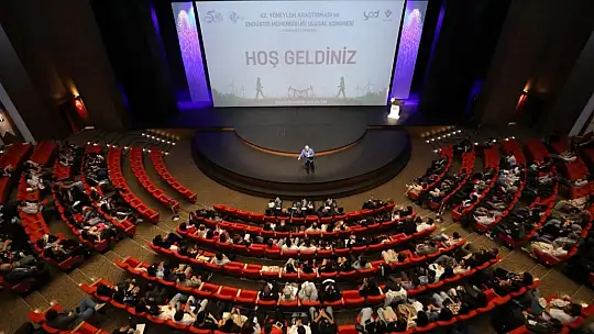 42. Yöneylem Araştırması ve Endüstri Mühendisliği Ulusal Kongresi gerçekleştirildi