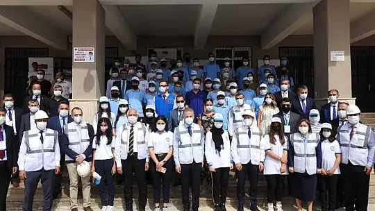555 okul enerji ihtiyacını kendi karşılayacak