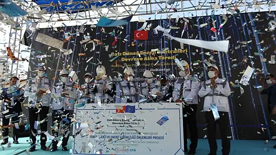 555 okul enerji ihtiyacını kendi karşılayacak