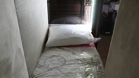 600 ton yük taşıyabilen deprem ranzası üretti