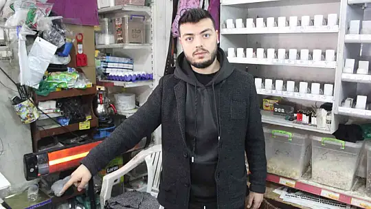 8 dakikada 25 bin liralık sigarayı böyle çaldı