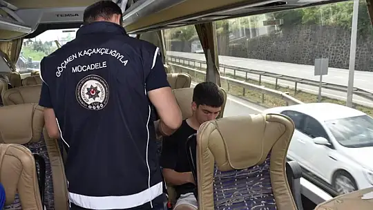 81 ildeki huzur operasyonunda bin 414 düzensiz göçmen yakalandı