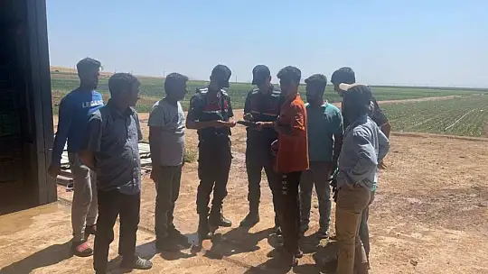 81 ildeki huzur operasyonunda bin 414 düzensiz göçmen yakalandı