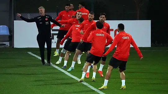 A Milli Takım, İskoçya ve Çekya hazırlıklarına başladı