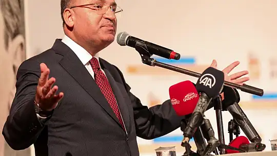 Adalet Bakanı Bekir Bozdağ: 'Kılıçdaroğlu köstebek bürokratlarıyla kapkaç siyaseti yapıyor'