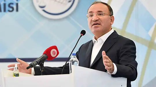 Adalet Bakanı Bozdağ: 'Yargıda yapay zeka kullanımı çalışması yürütüyoruz'