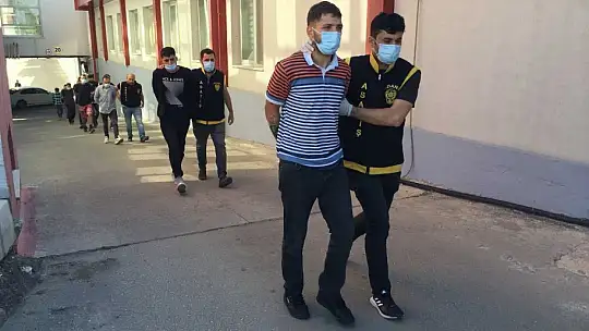 600 bin liralık hırsızlık yapan çeteye şafak operasyonu