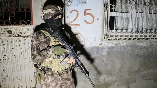 Adana'da PKK/KCK operasyonu: 15 gözaltı kararı