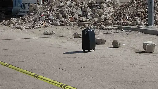 Adıyaman Valiliği yakınlarında bomba paniği