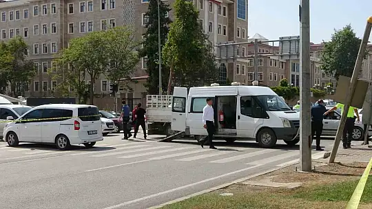 Adıyaman Valiliği yakınlarında bomba paniği