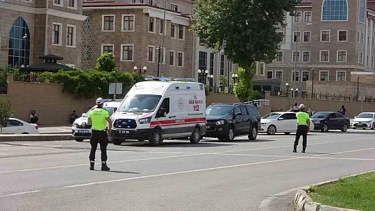 Adıyaman Valiliği yakınlarında bomba paniği