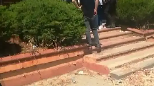 Ağır hasarlı binanın su kuyusunda bir şahıs ölü bulundu