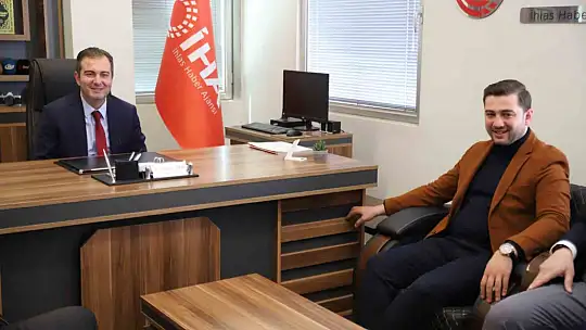 AK Parti adayı Eyup Özkeçeci: 'Karşımızda terör destekli 6'lı masa değil, 7'li hatta 8'li masa var'