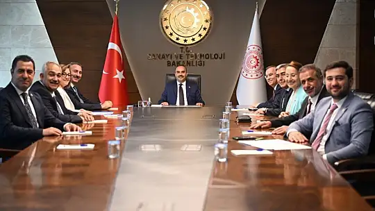 AK Parti Gaziantep heyetinden Ankara'da Bakanlarla görüştü