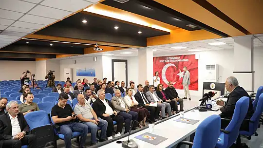 AK Parti Gaziantep İl Başkanı Çetin, 'Türkiye Yüzyılı için hep ileri'