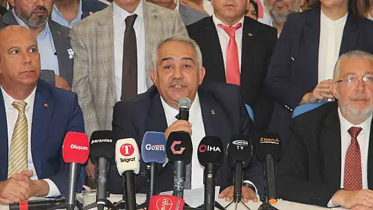 AK Parti Gaziantep İl Başkanlığında devir teslim töreni yapıldı
