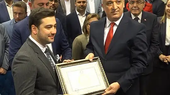 AK Parti Gaziantep milletvekilleri mazbatalarını aldı