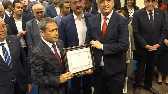 AK Parti Gaziantep milletvekilleri mazbatalarını aldı