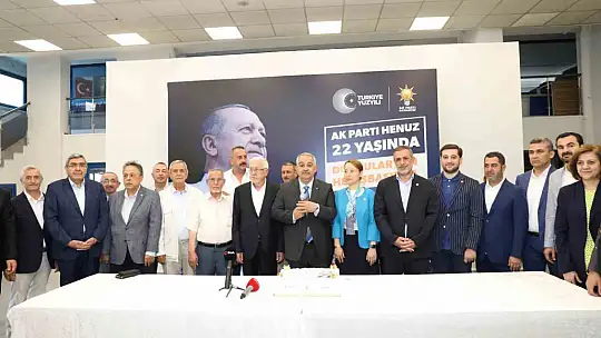 AK Parti Gaziantep'ten örnek kutlama-vefa programı