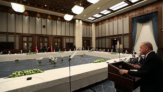 AK Partili belediye başkanları Külliye'de buluştu